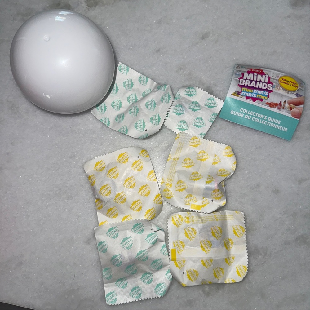 Mini Brands Fill the Fridge Ball with Mini